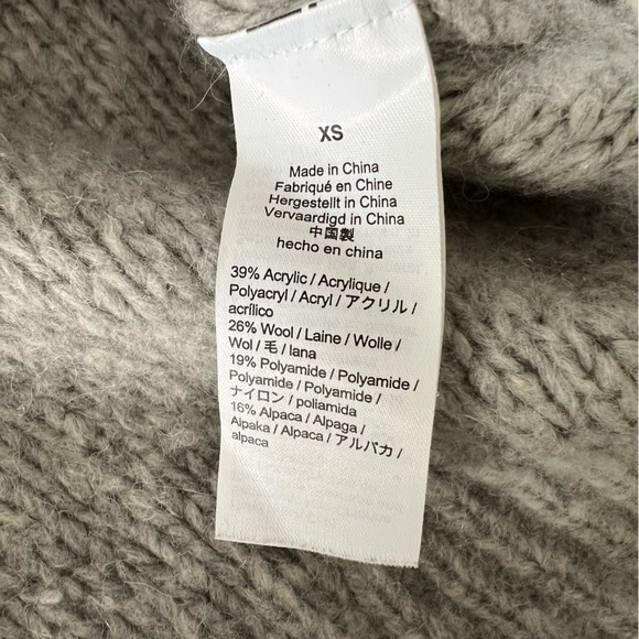 J.Crew Wool Alpaca Blend Cable Knit Pointelle Popcorn Flower Sweater Gray XSmall - Picture 11 of 13